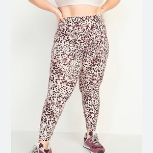 Old Navy Active Leopard Print Leggings